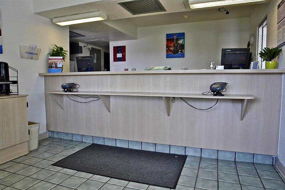 Motel 6-Pueblo, Co - I-25 Dalaman gambar